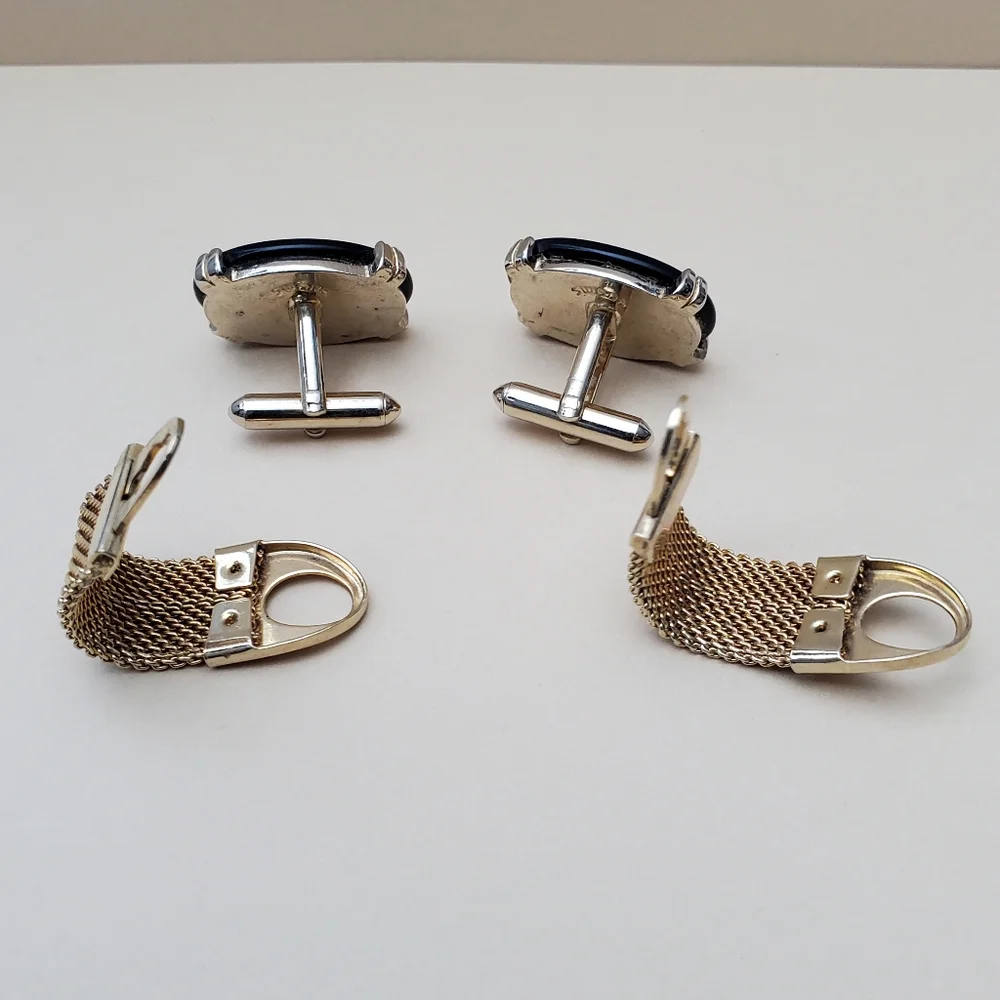 Cufflinks: Gold Tone Wrap Around with Oval Black Onyx